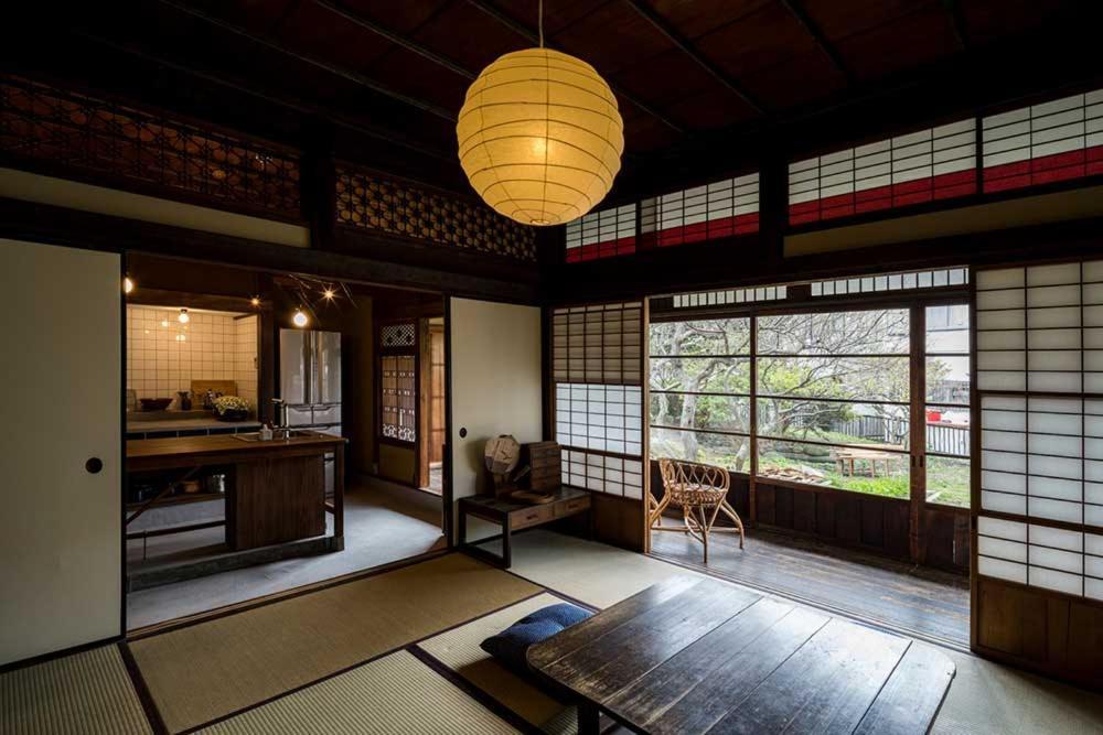 平野邸 Hayama Hotel ภายนอก รูปภาพ