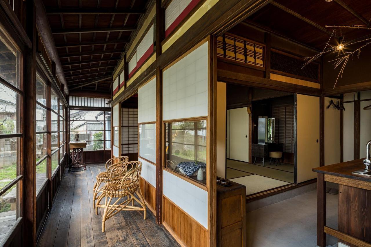 平野邸 Hayama Hotel ภายนอก รูปภาพ
