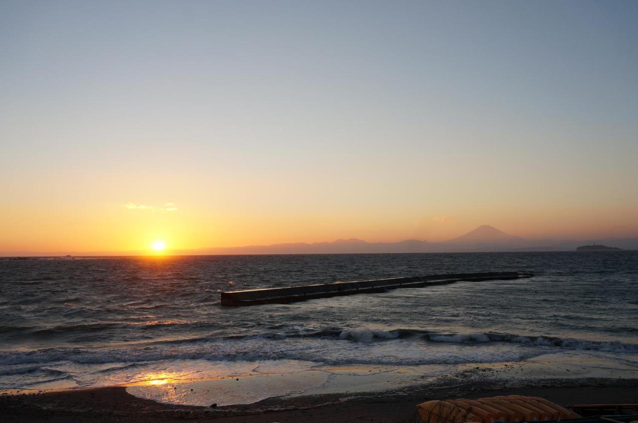 平野邸 Hayama Hotel ภายนอก รูปภาพ