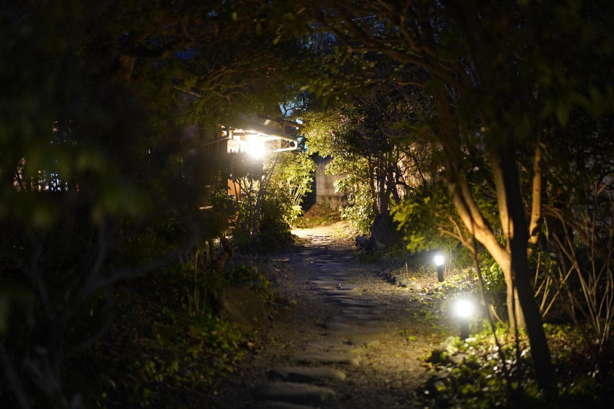 平野邸 Hayama Hotel ภายนอก รูปภาพ