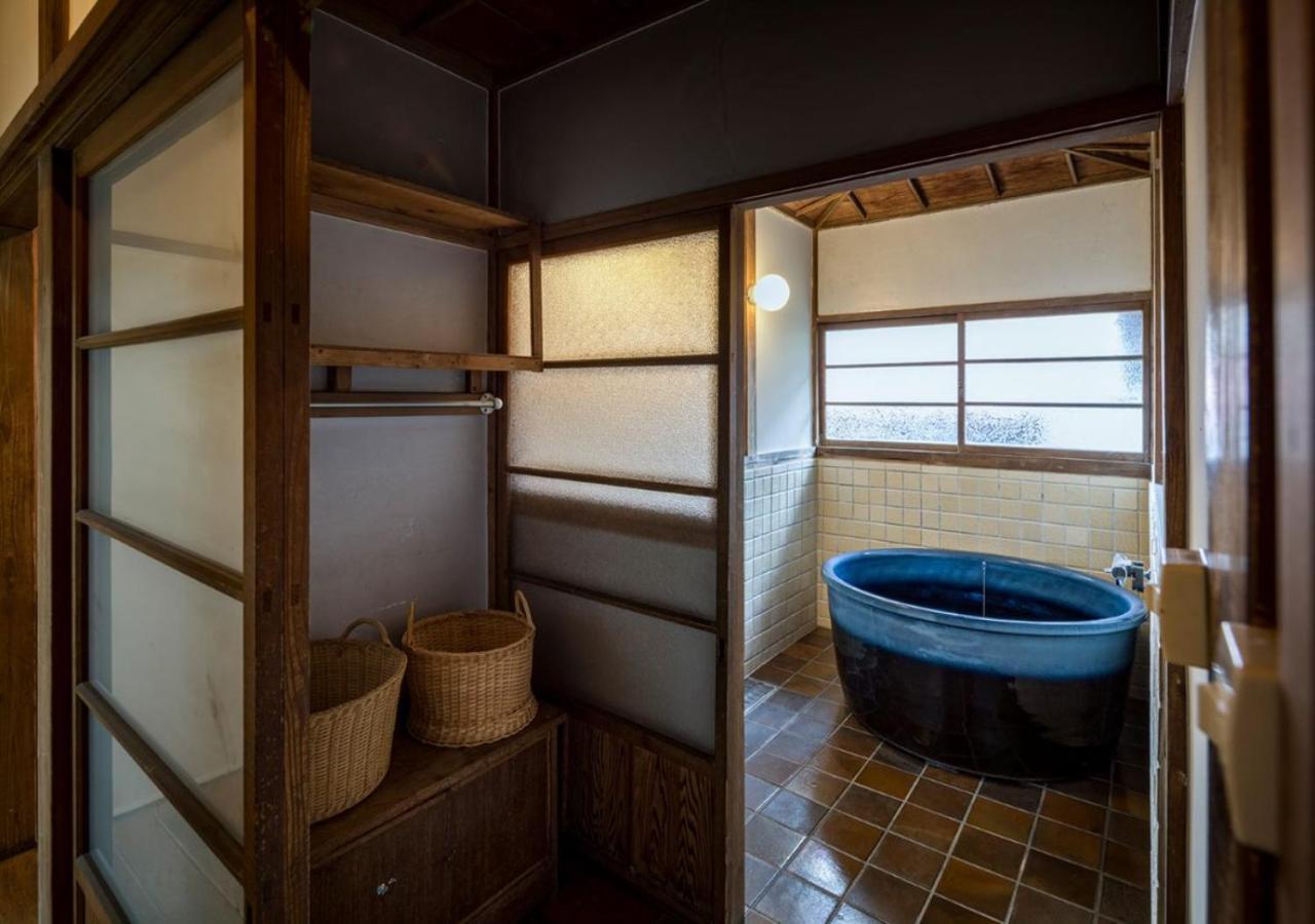 平野邸 Hayama Hotel ภายนอก รูปภาพ
