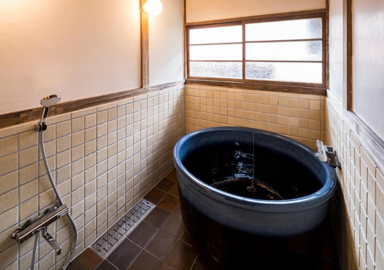 平野邸 Hayama Hotel ภายนอก รูปภาพ